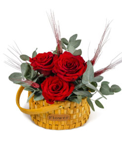 Καλαθάκι Ψάθινο με Κόκκινα Τριαντάφυλλα